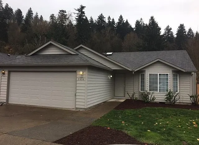 3 bed, 1208 sqft, $2,450 — Photo 2