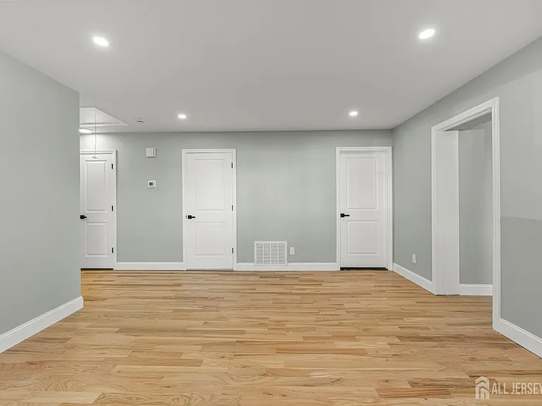 614 Remsen Ave #1 — Photo 6