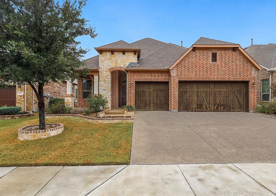 1st image of 2609 N Umberland Dr