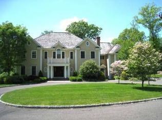 4 Brandon Cir, Wilton, CT 06897