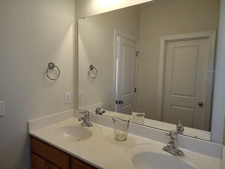 6117 Morgan Ashley Dr — Photo 18