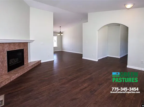 1394 Red Bluffs Way, Fernley, NV 89408