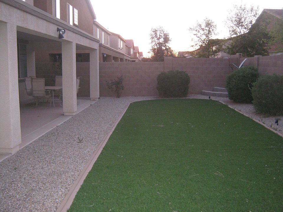 2nd image of 598 E Pasture Canyon Dr