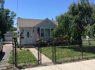 61 Pacific Ave, Middletown, NJ 07748