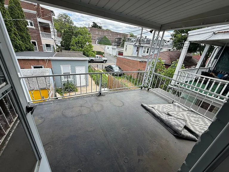 1538 W Chew St — Photo 32