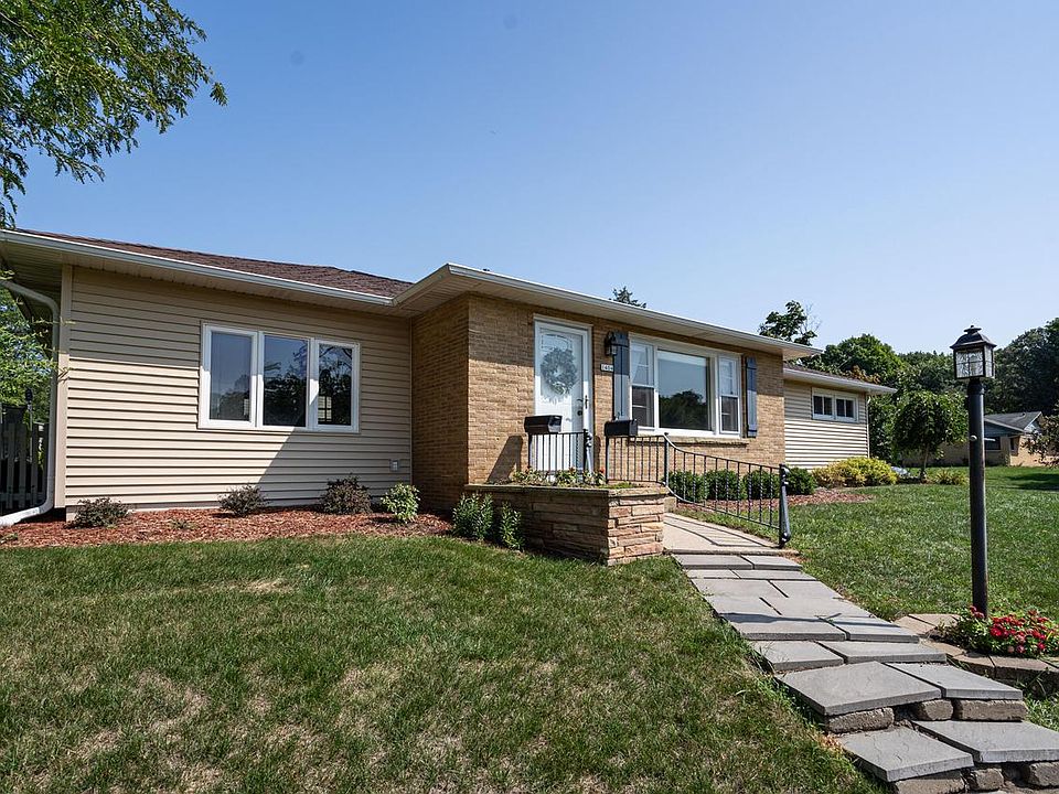 1st image of 1404 Sherwood PLACE