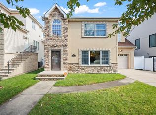 667 Yetman Ave, Staten Island, NY 10307