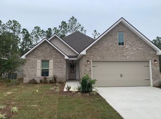 51 Apollo Ave W, Freeport, FL 32439