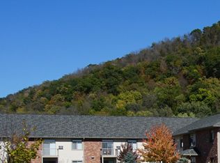 3634 Calvert Rd FLOOR 1, La Crosse, WI 54601