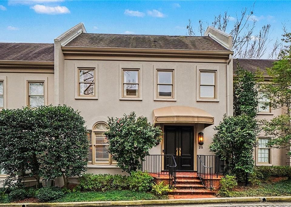 1st image of 2525 Peachtree Rd NE APT 28