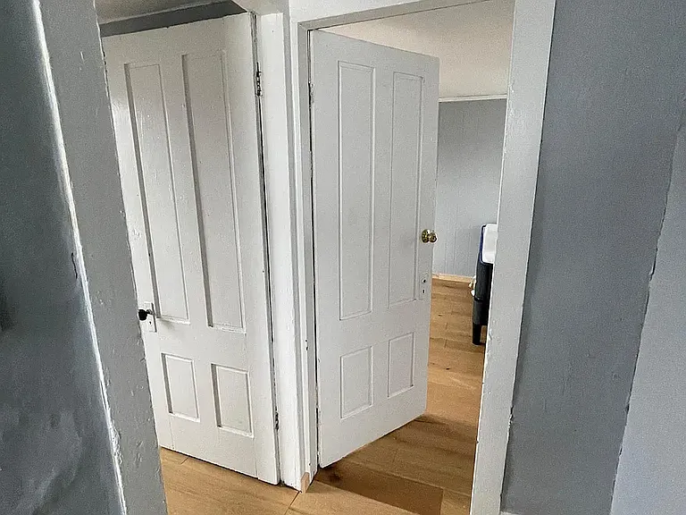 23 Bowers St #1 — Photo 1