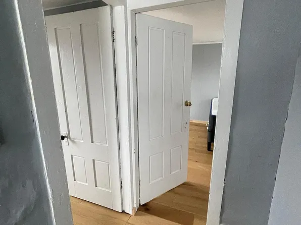 23 Bowers St #1, Nashua, NH 03060