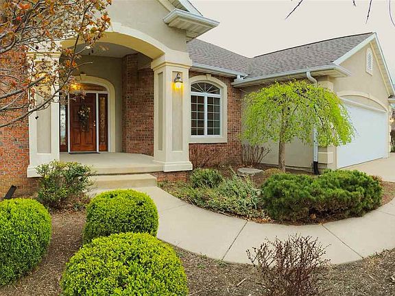 3rd image of 4409 W Longmeadow Ct