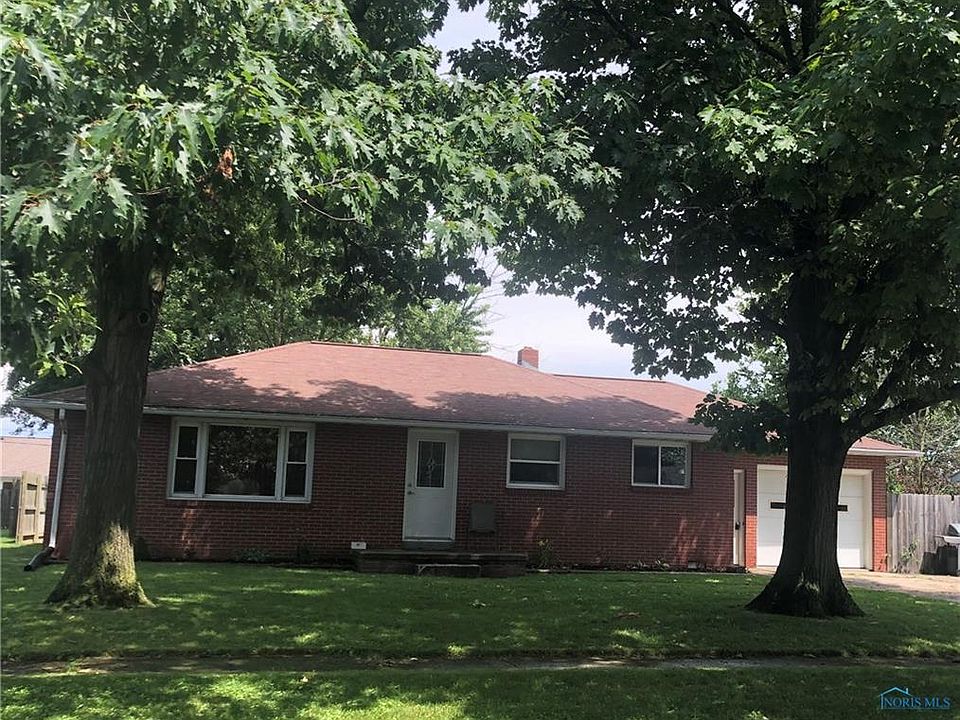 1st image of 413 Olive Dr