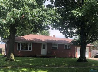 413 Olive Dr, Bryan, OH 43506