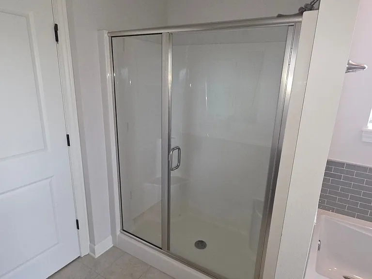 W239N3743 River Birch Ct — Photo 16