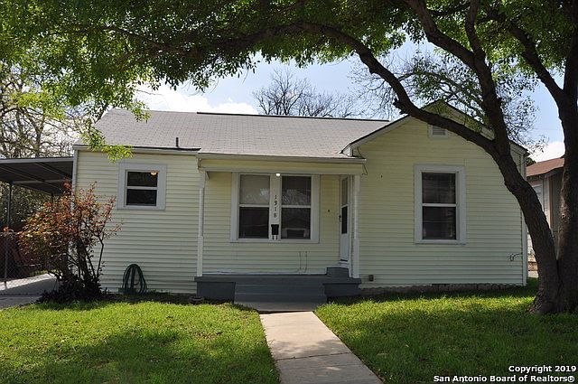 1st image of 1318 W Rosewood Ave