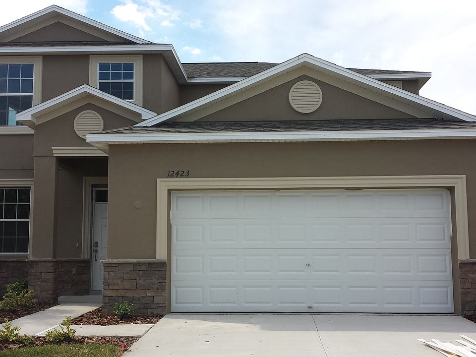 1st image of 12423 Cricklewood Dr