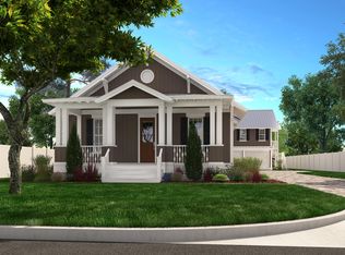 32 Little Canal Dr, Pt Washington, FL 32459