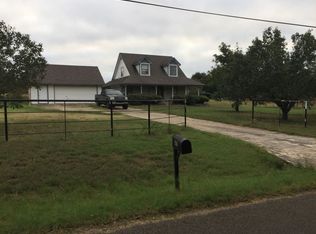 1530 Stainback Rd, Red Oak, TX 75154