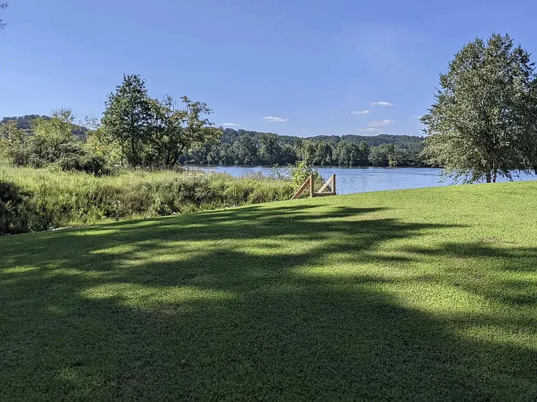 616 Layman Cir — Photo 36