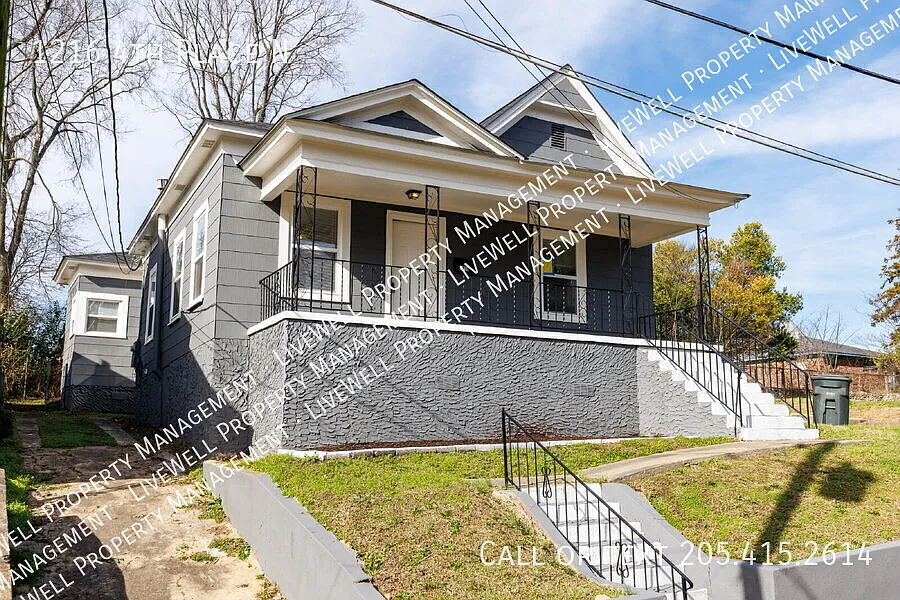 3 Bedroom, 2 Bath in Birmingham — Photo 4