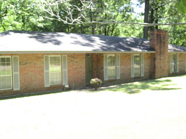 1st image of 6 Dogwood Hts