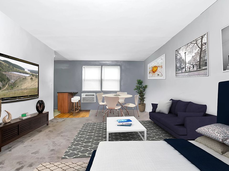 1st image of 84-10 153rd Ave APT 4N