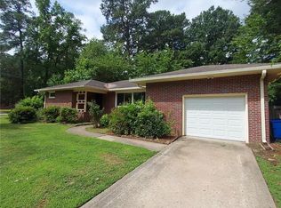301 Woodroof Rd, Newport News, VA 23606