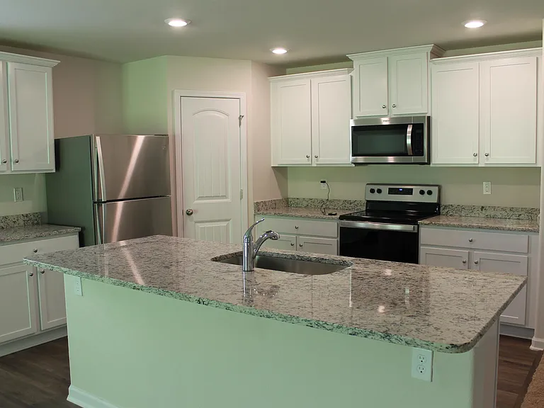 9201 Creedmore Hills Dr — Photo 5