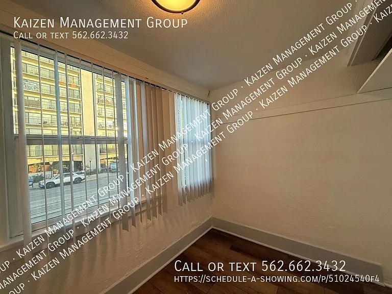 719 Pacific Ave — Photo 10