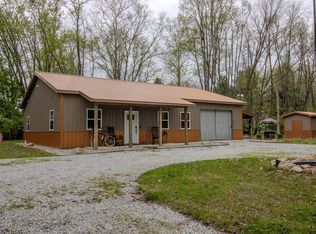 118 E Whipple Rd, Winamac, IN 46996