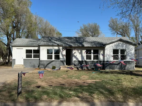 1100 S Jefferson St, Hugoton, KS 67951