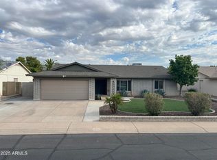 5740 W Hearn Rd, Glendale, AZ 85306