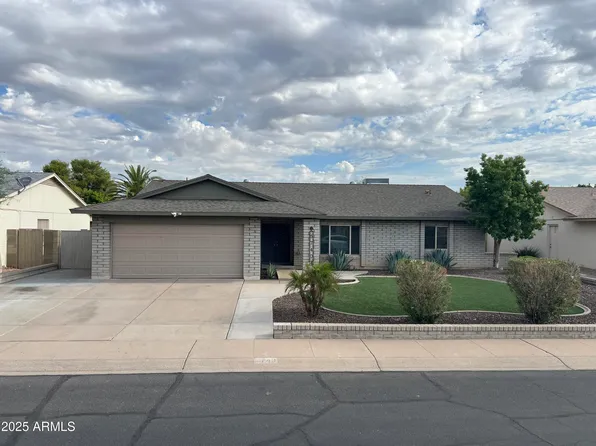 5740 W HEARN Road, Glendale, AZ 85306