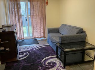 32 Four Seasons Cres, East Gwillimbury, ON L9N 0C3