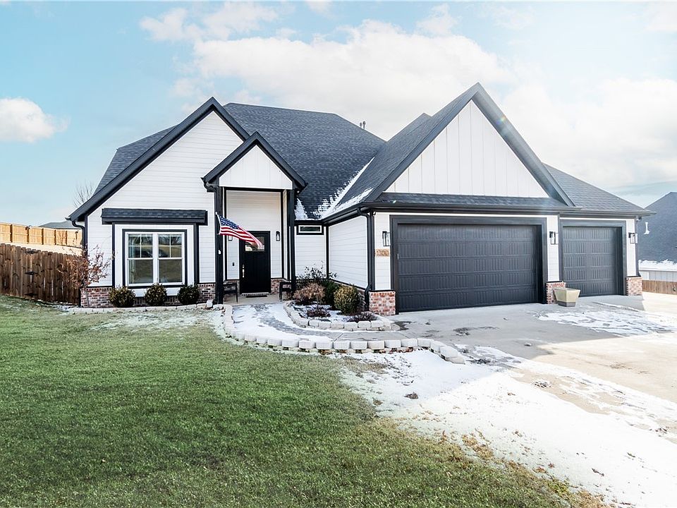 1st image of 1300 Americus Cir
