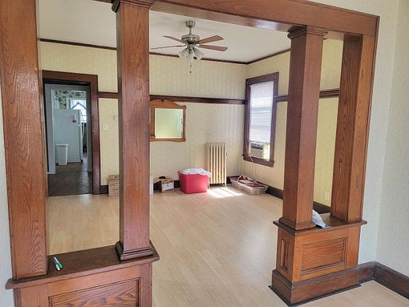 5th image of 26 Sunset Ave #1