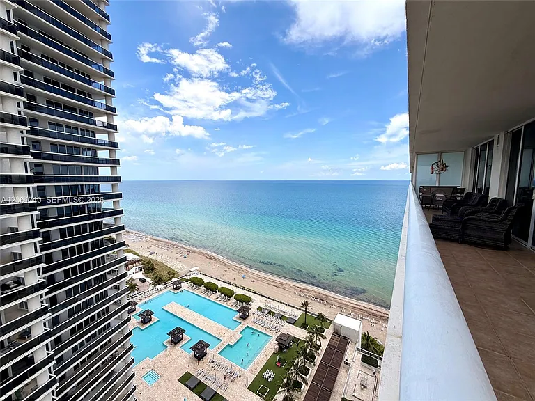 1830 S Ocean Dr #2508 — Photo 32