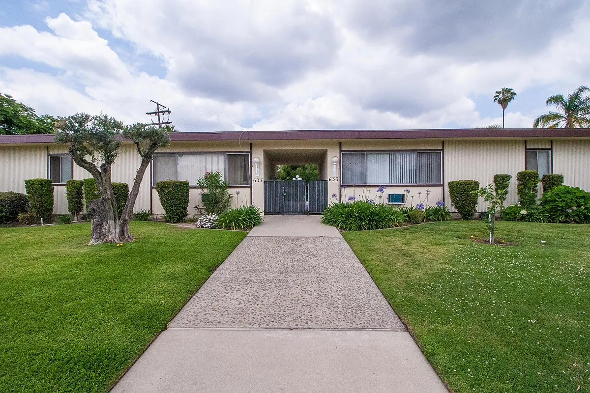 Building Photo - 633 S Baldwin Ave #E
