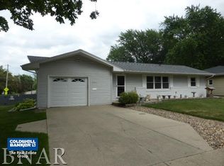 300 S Grove St, Normal, IL 61761