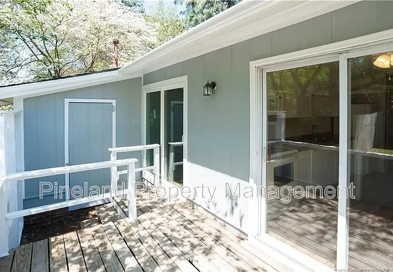 2012 Lakemeadow Dr — Photo 4