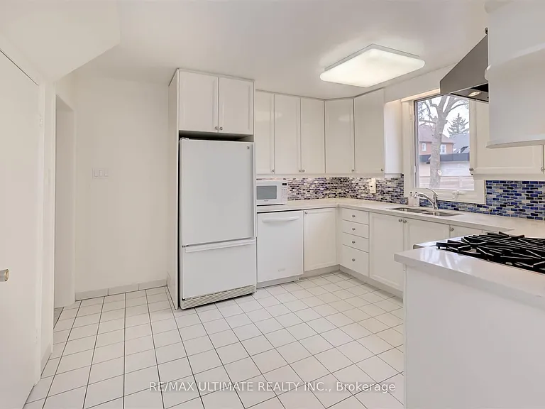 12 Tregellis Rd — Photo 13