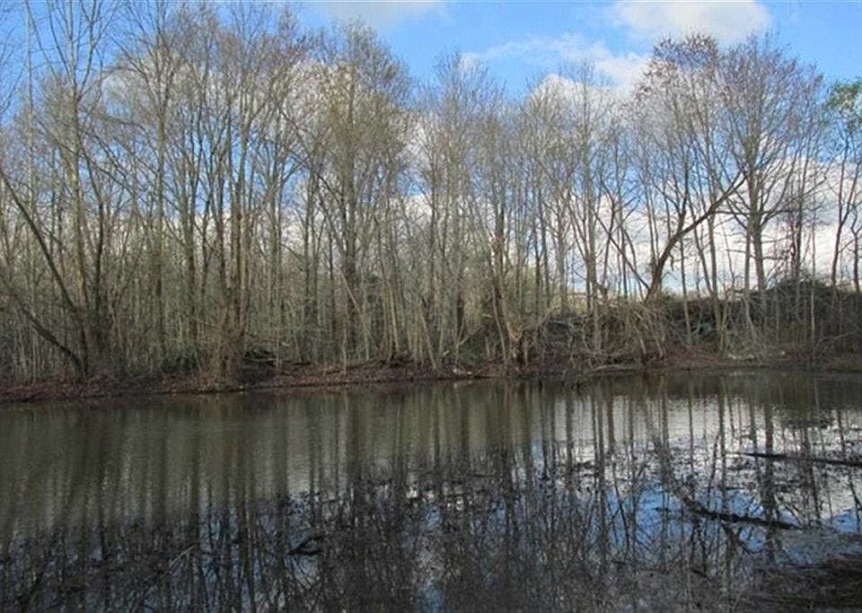 1st image of 852 S County Road 75 W