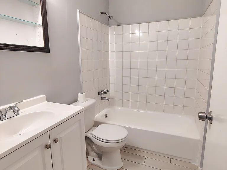 1208 Bush River Rd #1-C12 — Photo 7