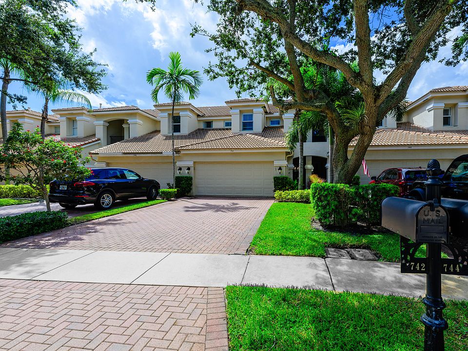 1st image of 742 Cable Beach Lane