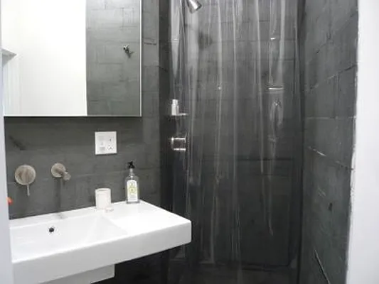 Rented by Veracity NYC LLC | media 28
