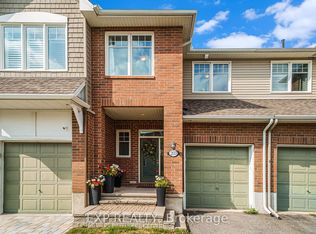203 Brambling Way, Ottawa, ON K2J 5V5