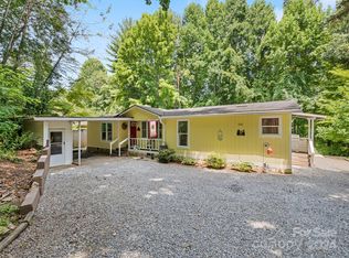 30 Tess Ln, Maggie Valley, NC 28751