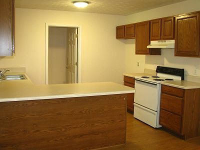 Laminate hardwood flooring